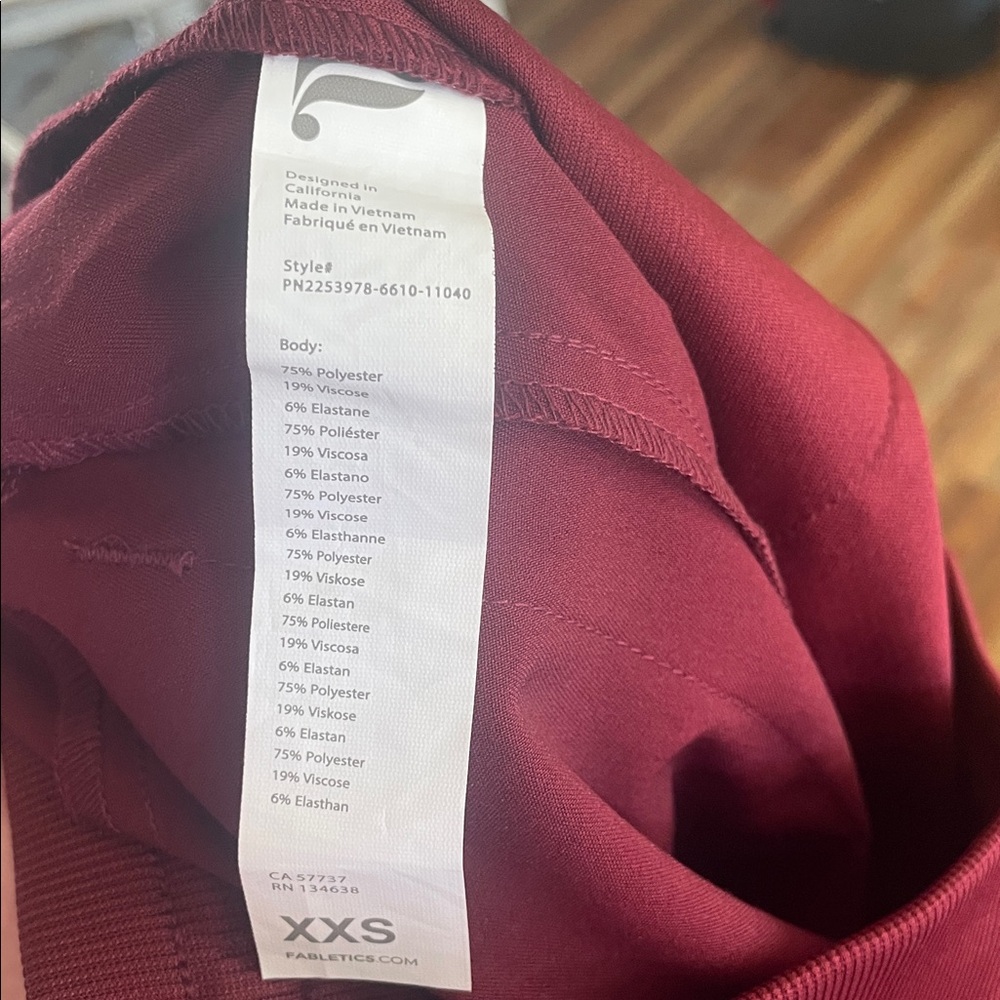 Burgundy Fabletics Ion Pants - Picture 5 of 5